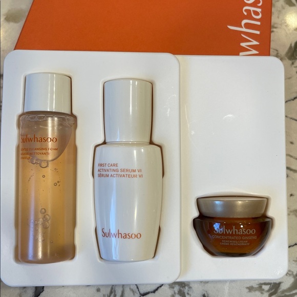 Sulwhasoo Daily Routine Kit - Picture 2 of 4